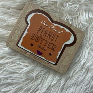 Too Faced Peanut Butter and Jelly Palette - Brown and Tan